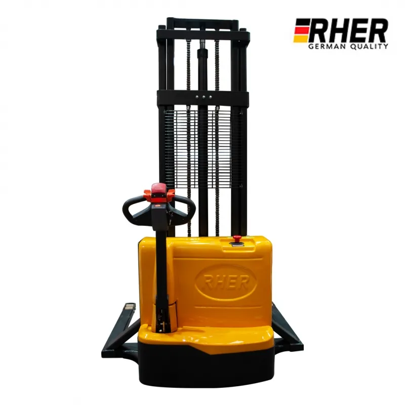 1500 kilos/3.5 metros. Apilador Full Electricos Marca Rher (Alemana) Base Ancha